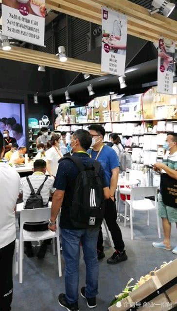 創業一招鮮 為什么他的家居生意那么厲害